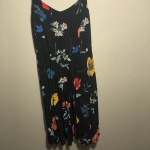 Sleeveless mini/midi dress